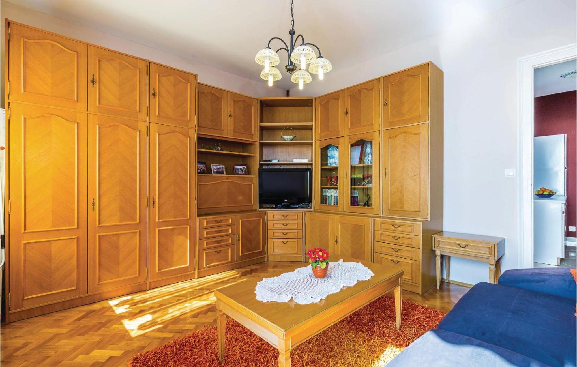 Gorgeous Apartment In Rijeka With Kitchen Esterno foto